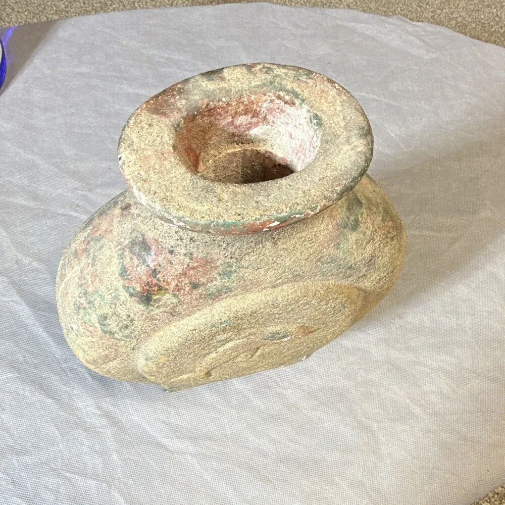 Mexico Art Pottery Textured Clay Vase Beige Red Green Impressed Backstamp